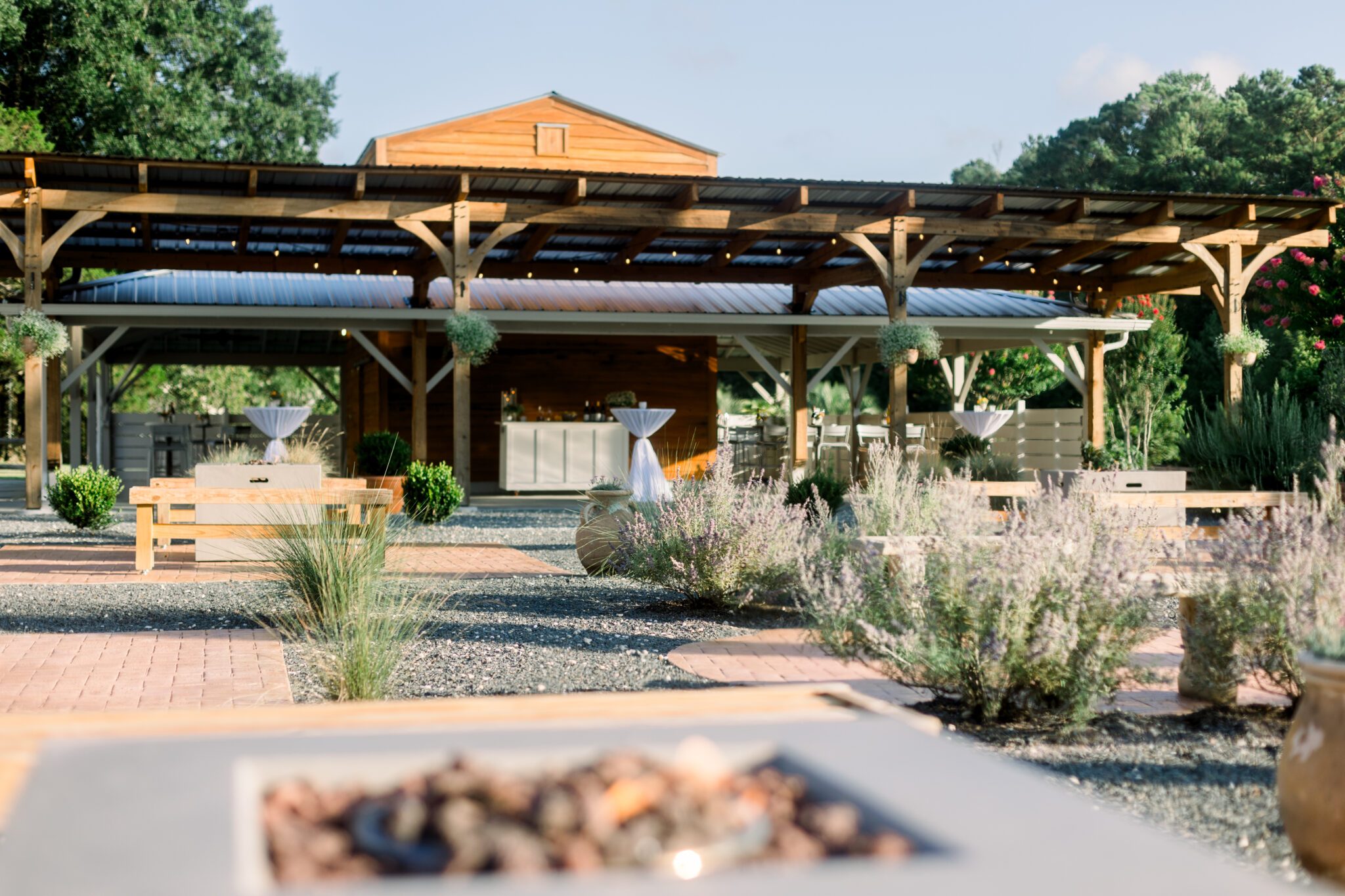 outdoor wedding venue courtyard