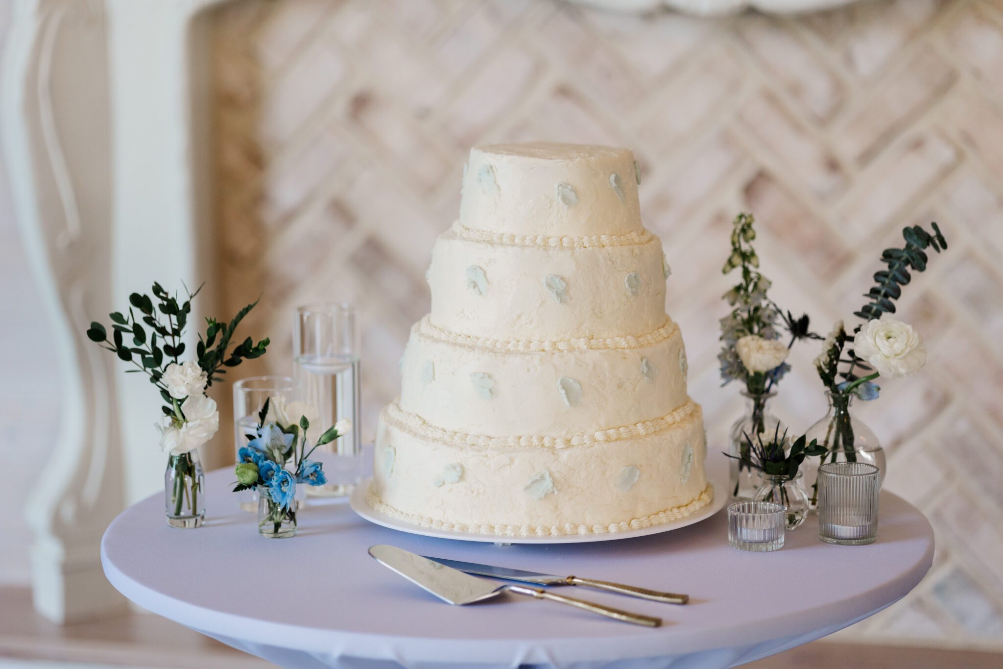 wedding cake